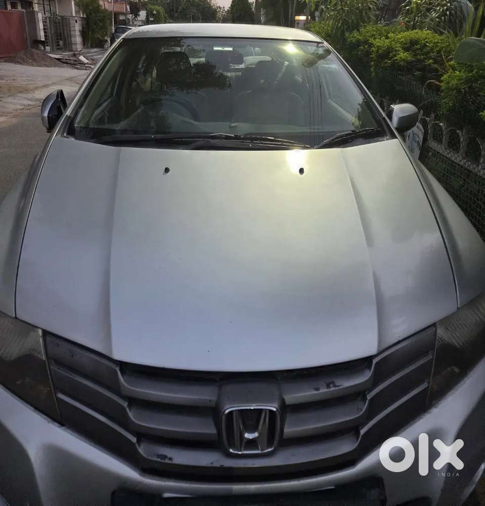 Honda City Zx 2011 Petrol, Well Maintained, Officer Driven,