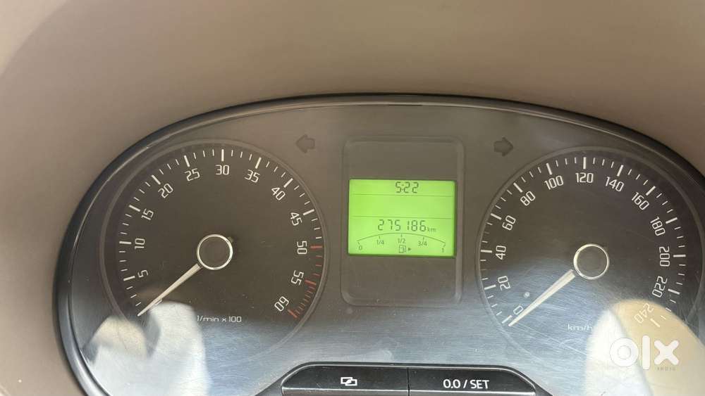 Skoda Rapid 1.6 Mpi Elegance, 2012, Diesel