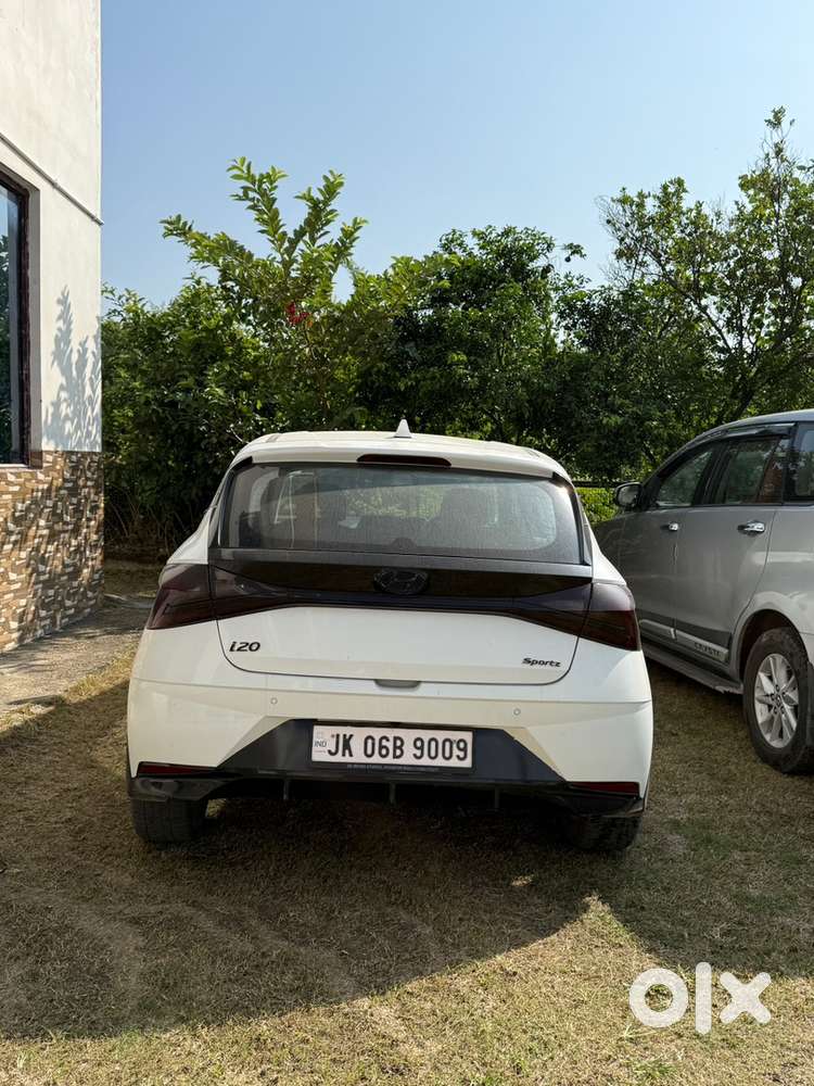 Hyundai New I20 1.5 Sportz Mt 2023