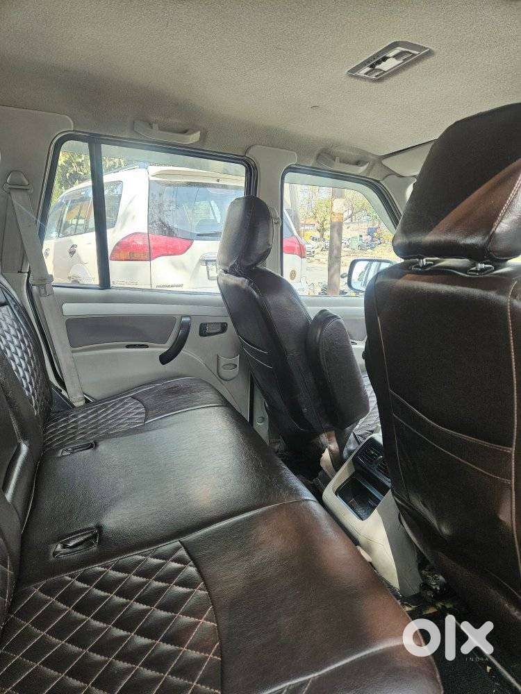 Mahindra Scorpio S10, 2015, Diesel