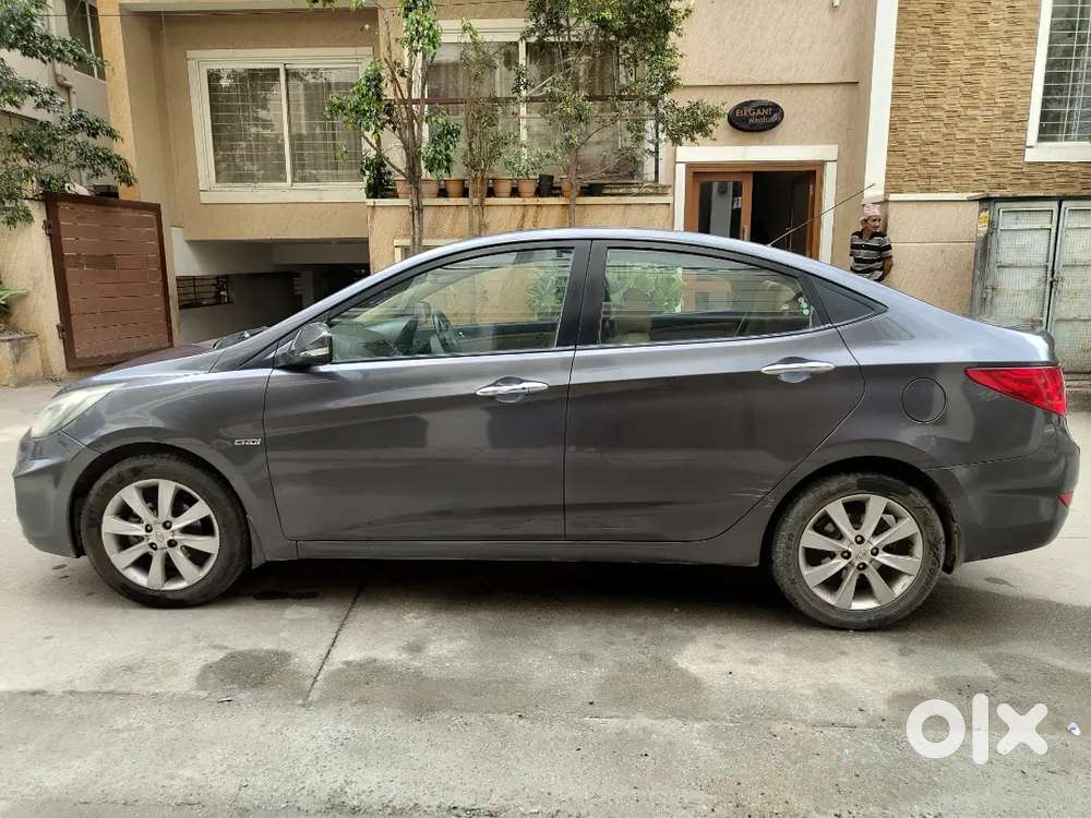 Hyundai Fluidic Verna Crdi 1.6 2013 Manual Diesel