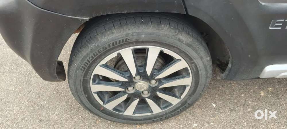 Toyota Etios Cross 1.2l G, 2014, Petrol