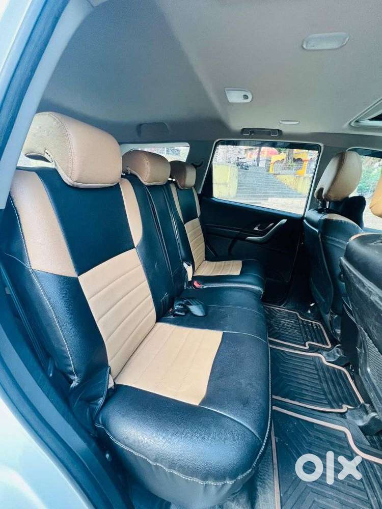 Mahindra Xuv500 W9, 2021, Diesel