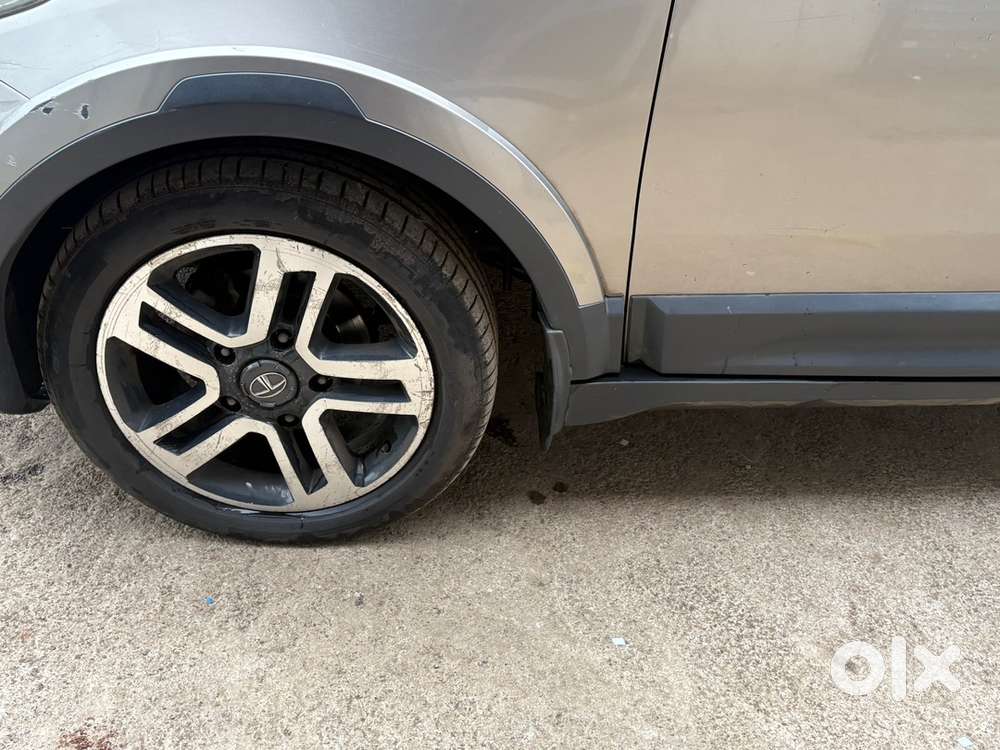 Tata Hexa Diesel Well Maintained