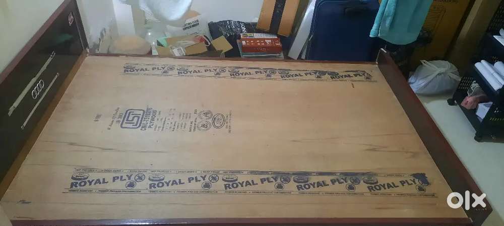 Single bed (4&times;6 feet)