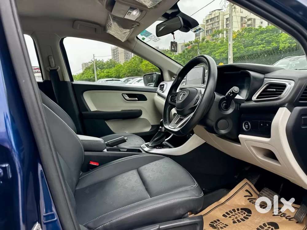 Tata Altroz Xza Plus (o) (s), 2023, Petrol