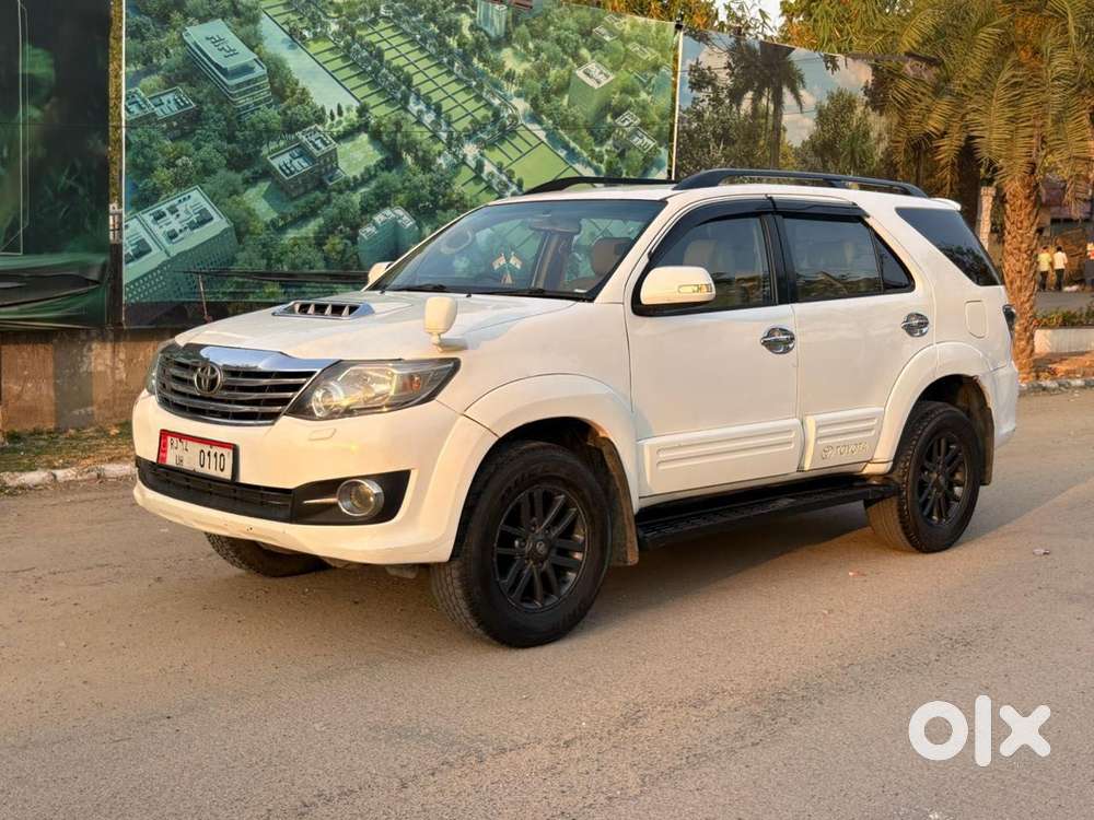 Toyota Fortuner, 2015, Diesel