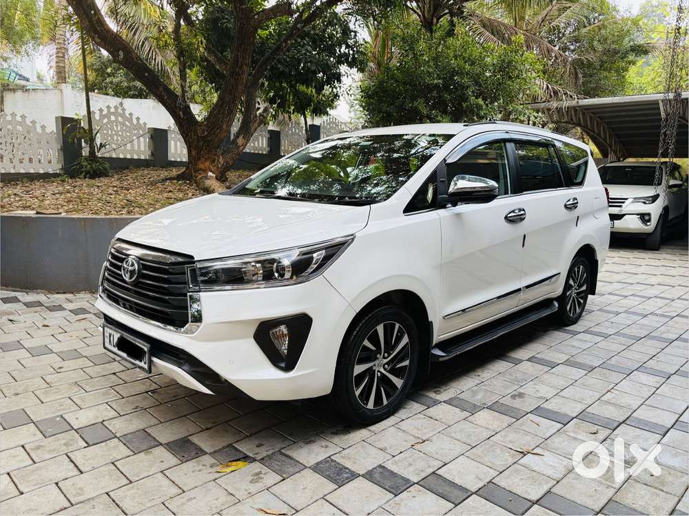 Toyota Innova Crysta 2.4 Z 7 Str, 2022, Diesel