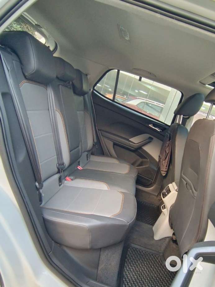 Skoda Kushaq 1.0 Tsi Style, 2022, Petrol