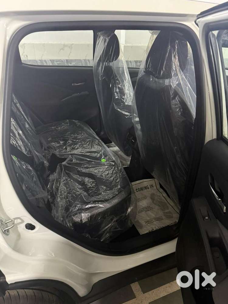 Nissan Magnite 2026 Petrol 94 Km Driven, Unused Car, Alloy Wheel,