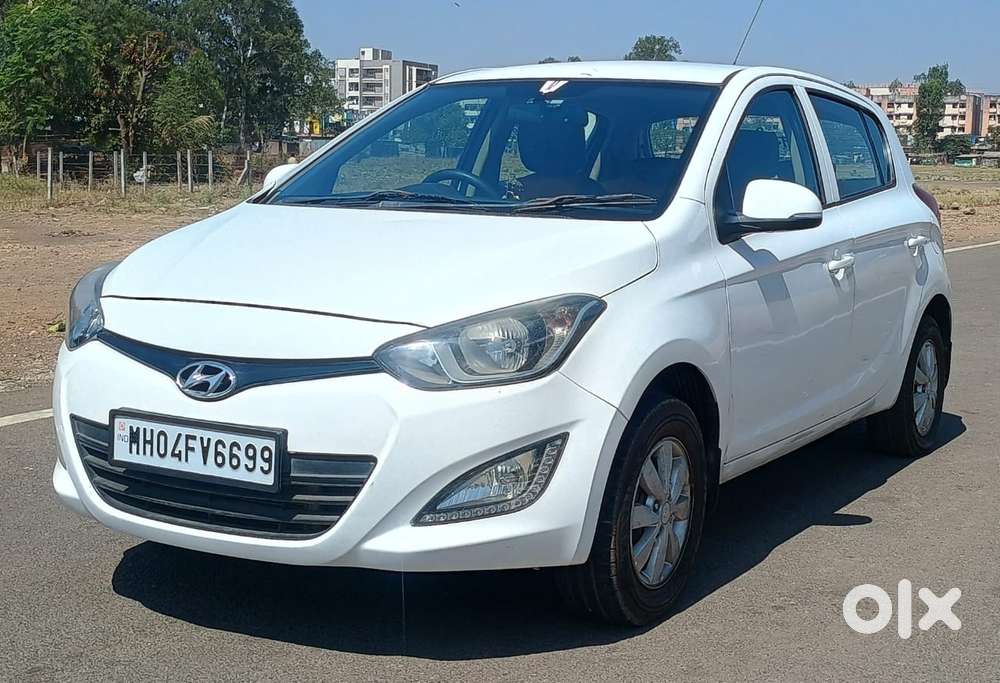 Hyundai I20 Sportz 1.2 Mt Dual Tone, 2013, Diesel