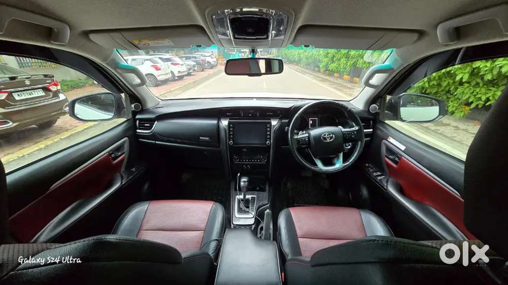 Toyota Fortuner Legender 2023 Diesel Automatic