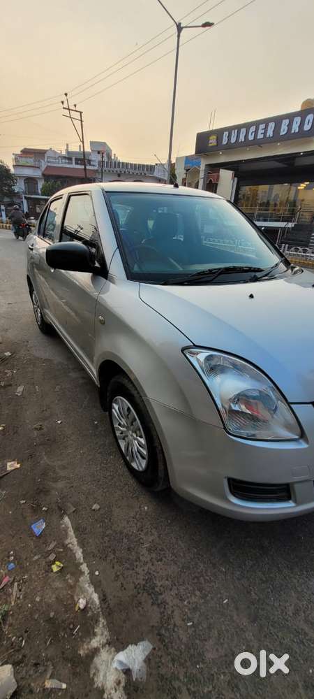 Maruti Suzuki Dzire 1.2 Vxi, 2011, Petrol
