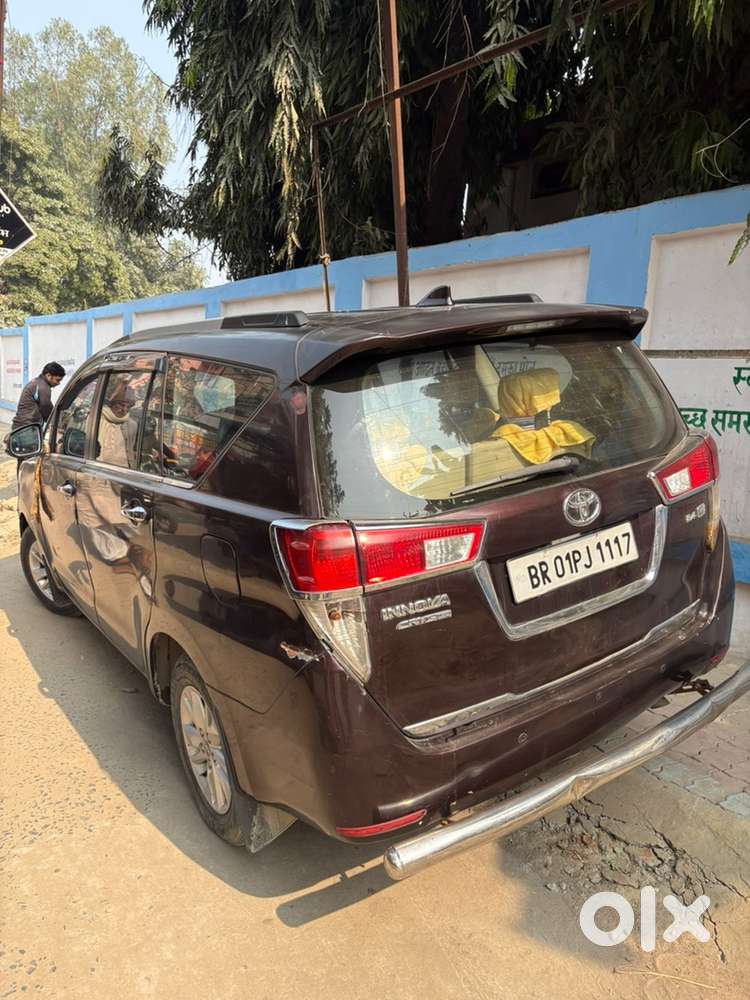Toyota Innova Crysta 2017 Model Diesel