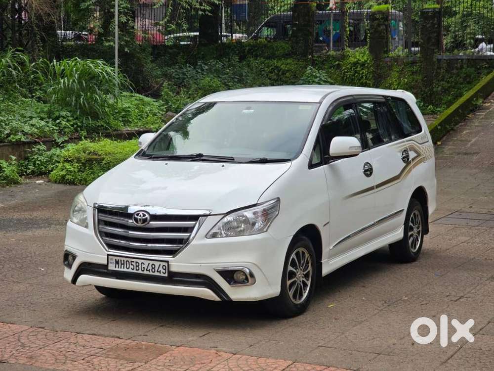 Toyota Innova 2.5 V 8 Str, 2014, Diesel