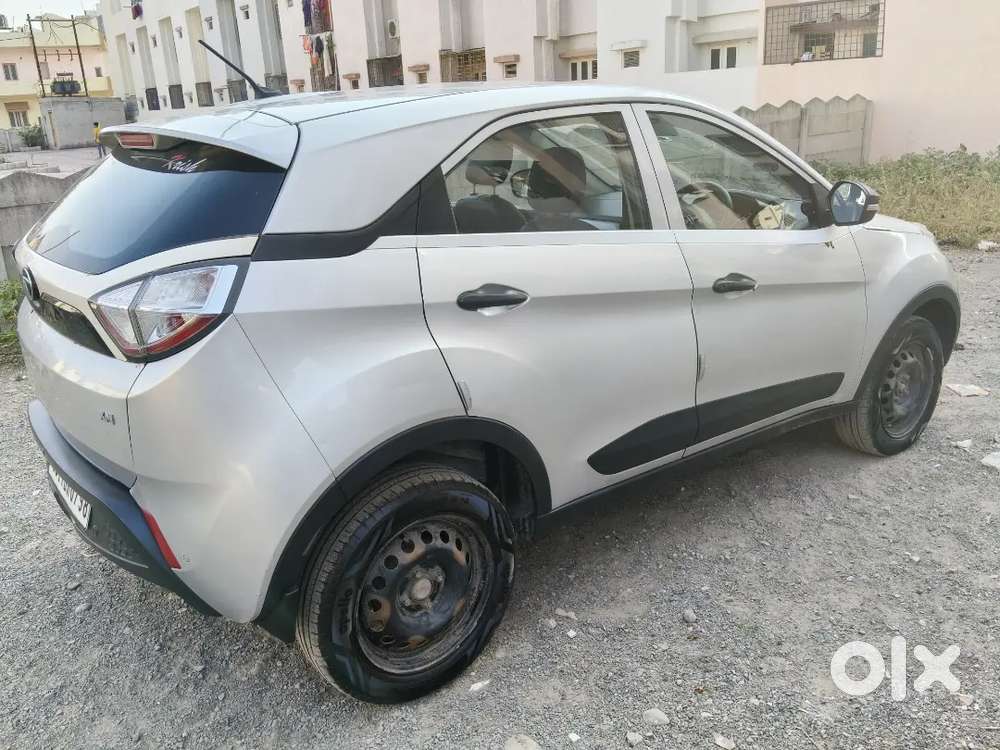 Tata Nexon Revotron 2018 Petrol