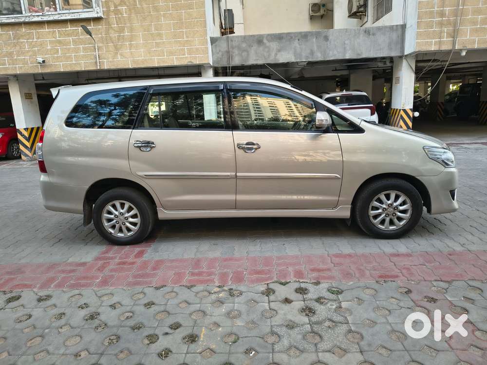 Toyota Innova 2.0 V, 2013, Diesel