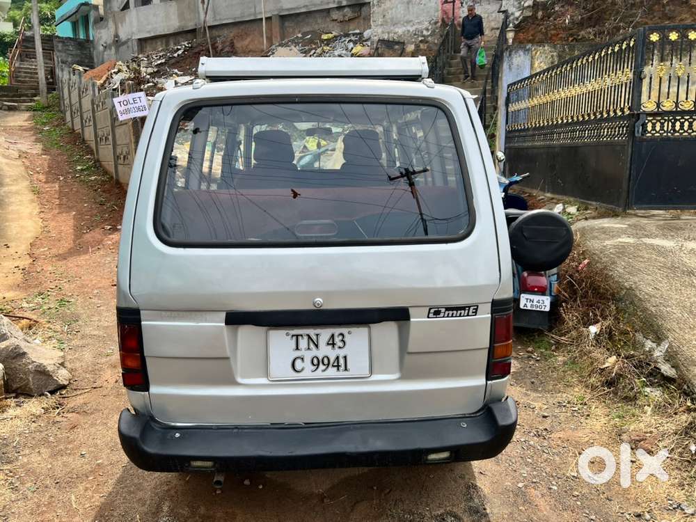 Maruti Suzuki Omni 2010