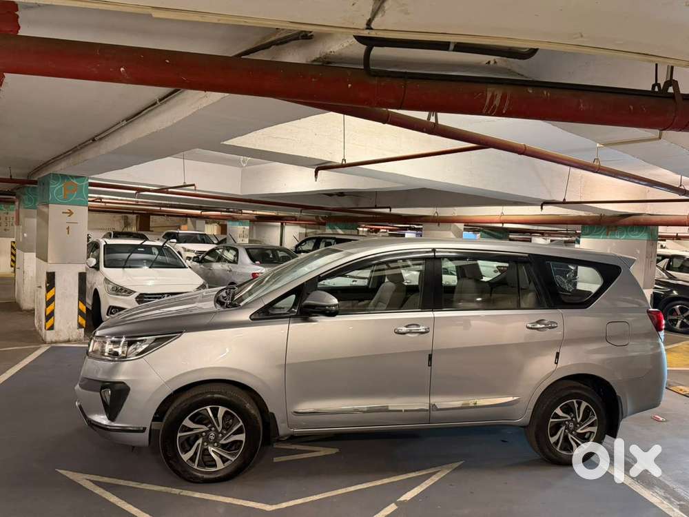 Toyota Innova Crysta 2.4 G Plus Mt 7 Str, 2022, Diesel