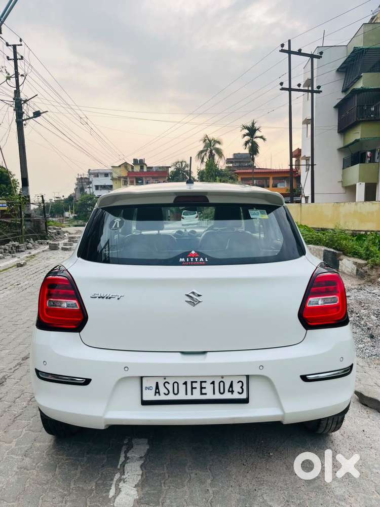 Maruti Suzuki Swift 1.2 Abs, 2022, Petrol