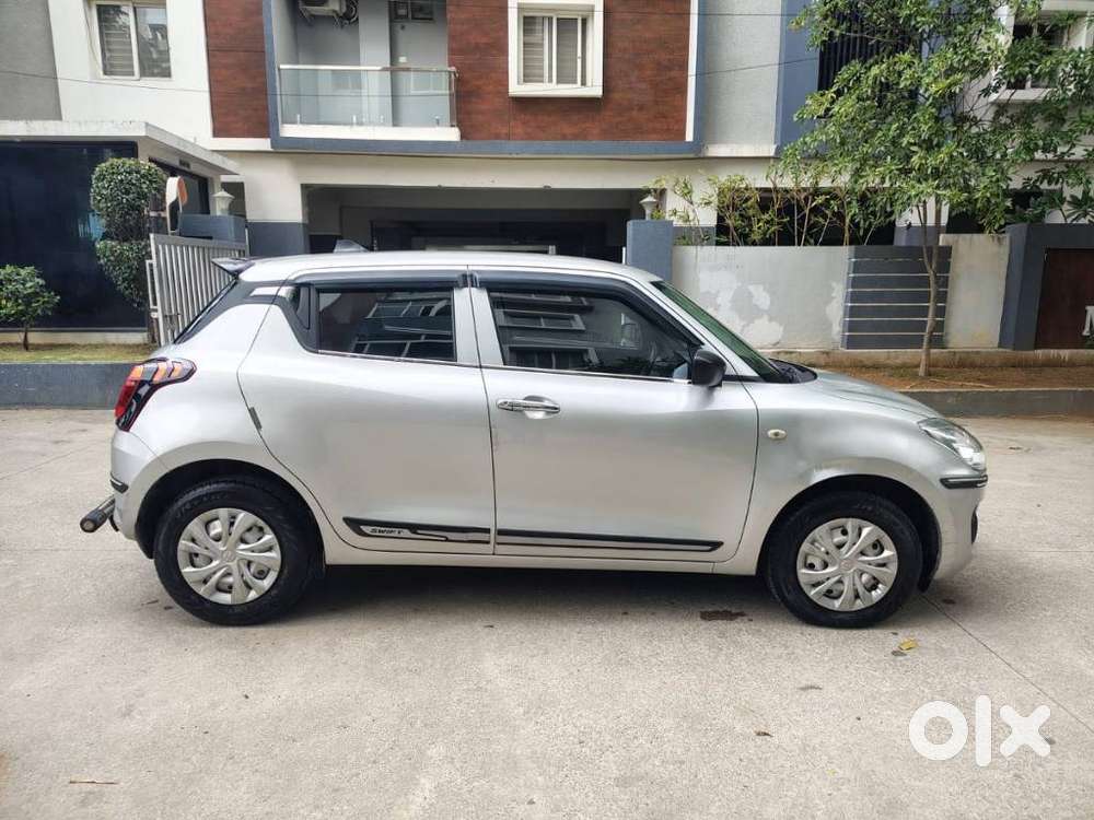 Maruti Suzuki Swift, 2022, Petrol