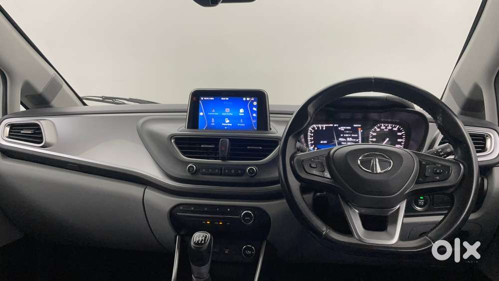 Tata Altroz Xz, 2021, Petrol