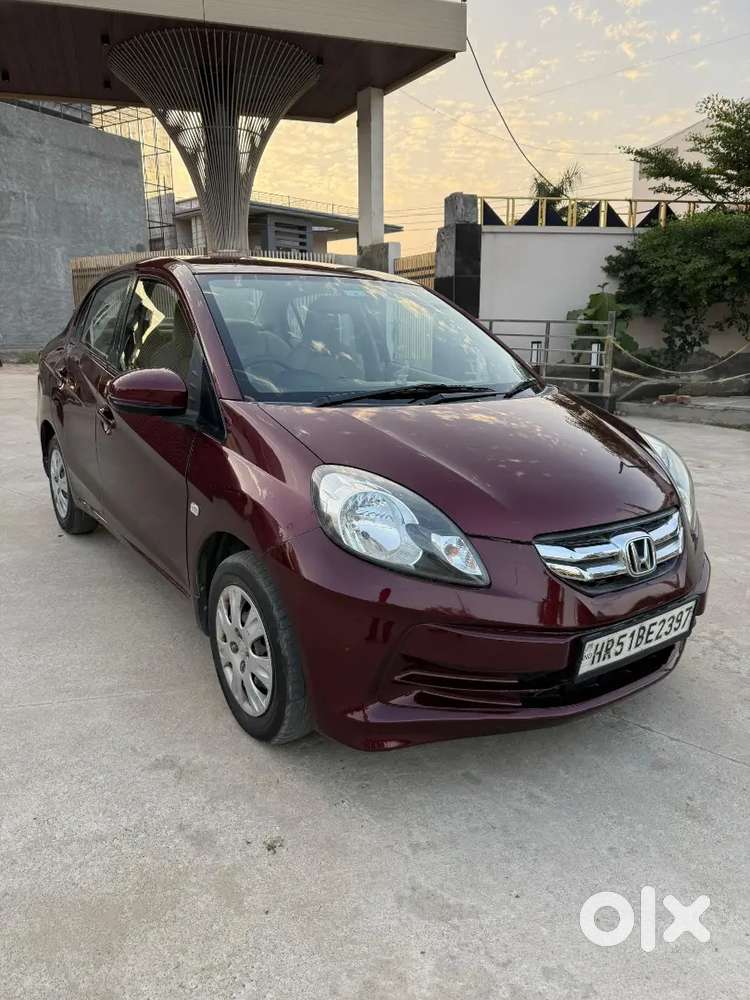 Honda Amaze 2015 Petrol Well Maintained