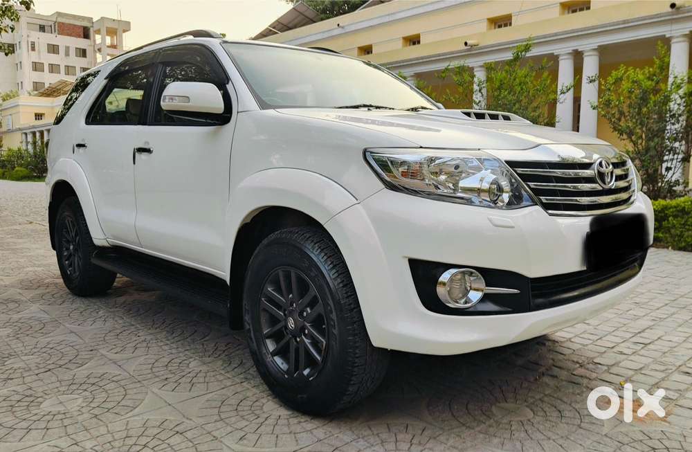 Toyota Fortuner 2011-2016 4x2 Manual, 2016, Diesel