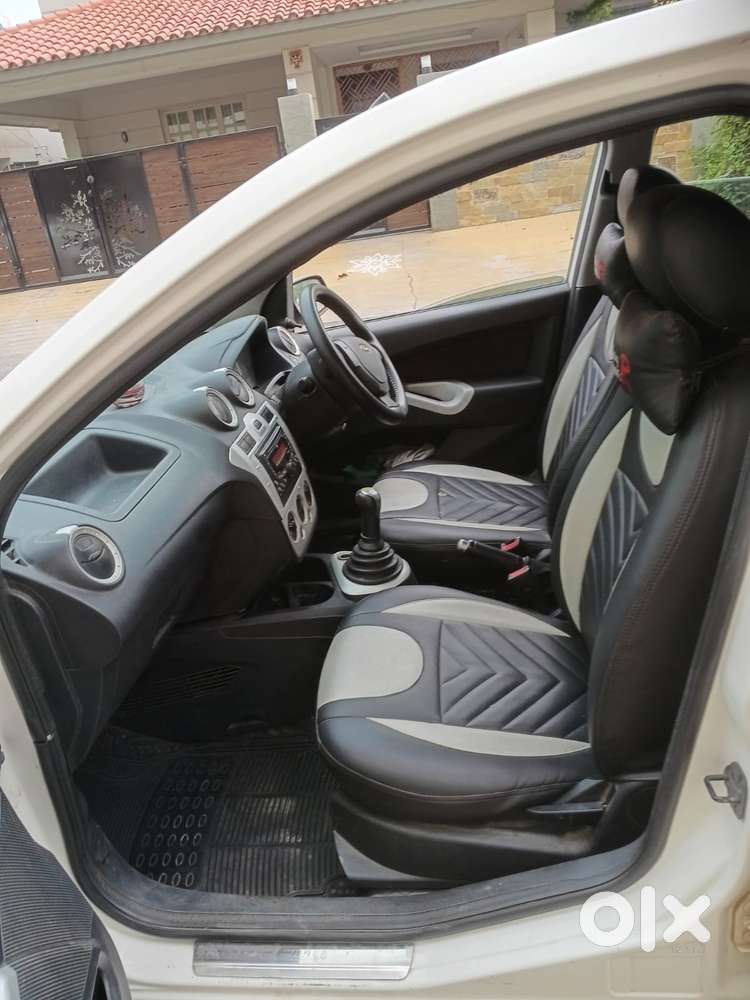 Ford Figo 2012-2015 Diesel Zxi, 2012, Diesel
