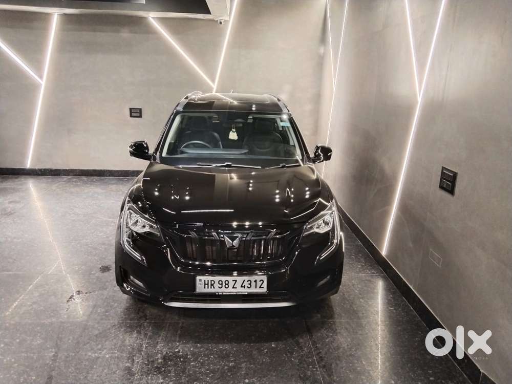 Mahindra Xuv700 2.0 Ax 7 Petrol At Luxury Pack Str, 2026, Petrol