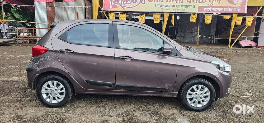 Tata Tiago 1.2 Revotron Xt Option, 2018, Petrol