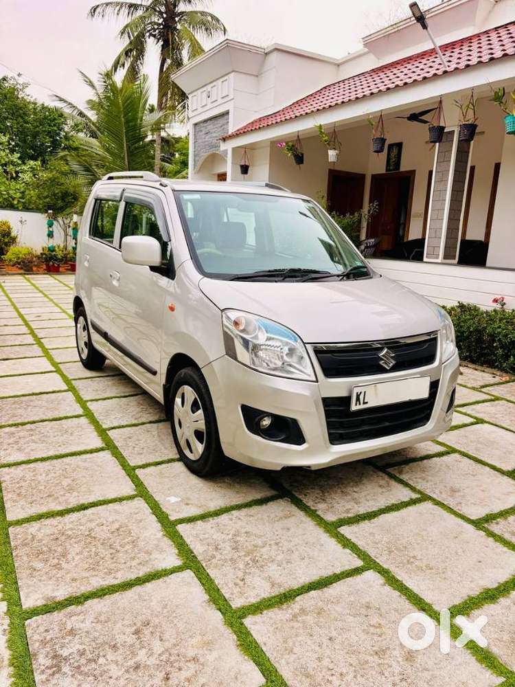 Maruti Suzuki Wagon R Vxi Amt Opt, 2017, Petrol