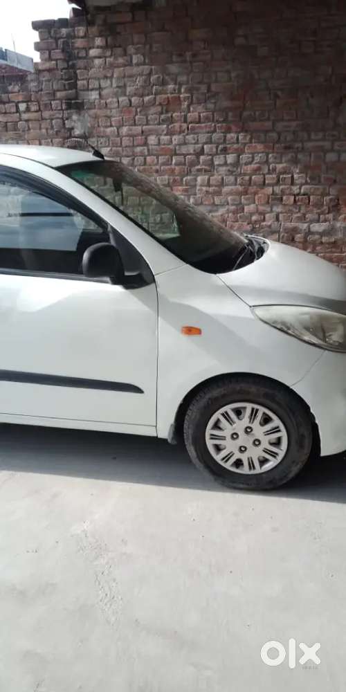 Hyundai I10 2012 Petrol Well Maintained,