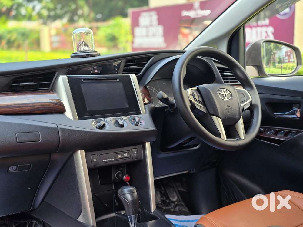 Toyota Innova Crysta 2.8 Gx At 8s, 2020, Diesel