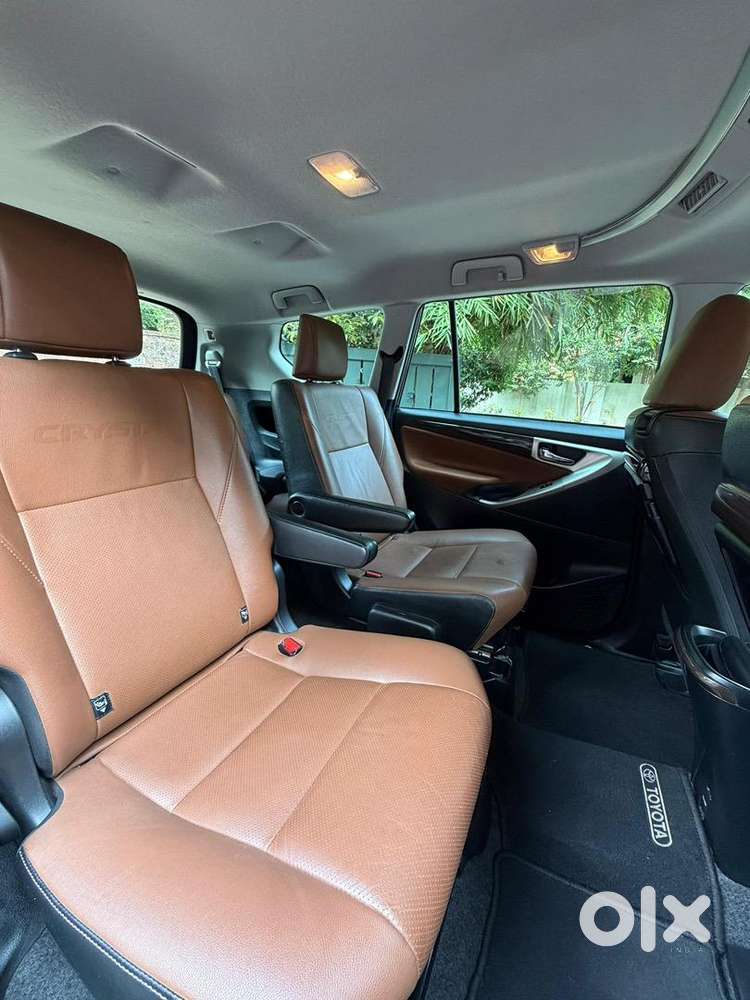 Toyota Innova 2022 Diesel Well Maintained
