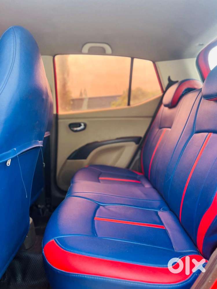 Hyundai I10 Sportz At, 2011, Petrol