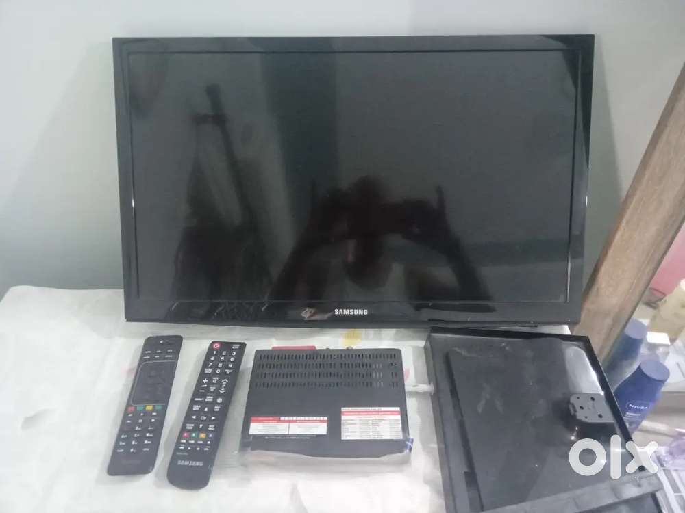 2 TV sets , Samsung Table TV and Samsung LED TV.