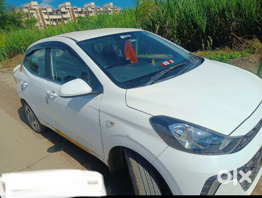 Hyundai Aura Sx 2024