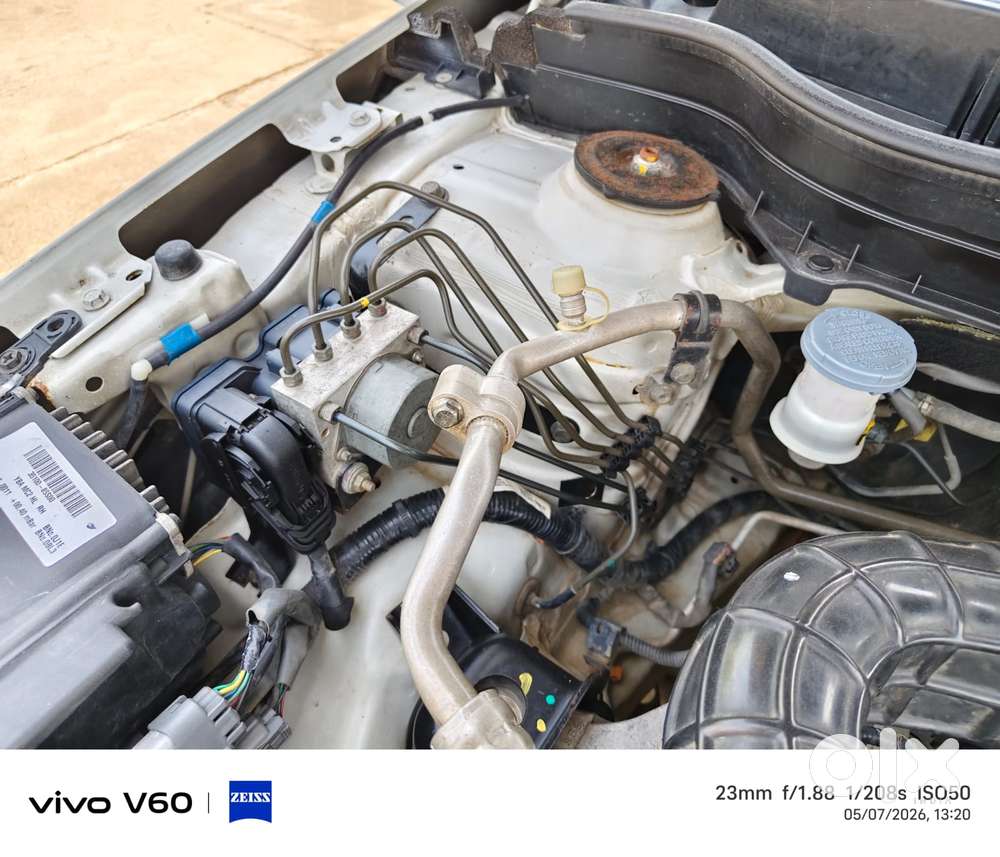 Maruti Suzuki Vitara Brezza 1.5 Vxi, 2022, Cng & Hybrids