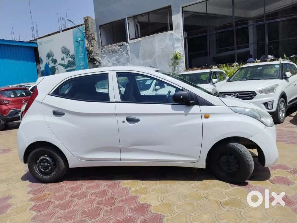 Hyundai Eon Era +, 2017, Petrol