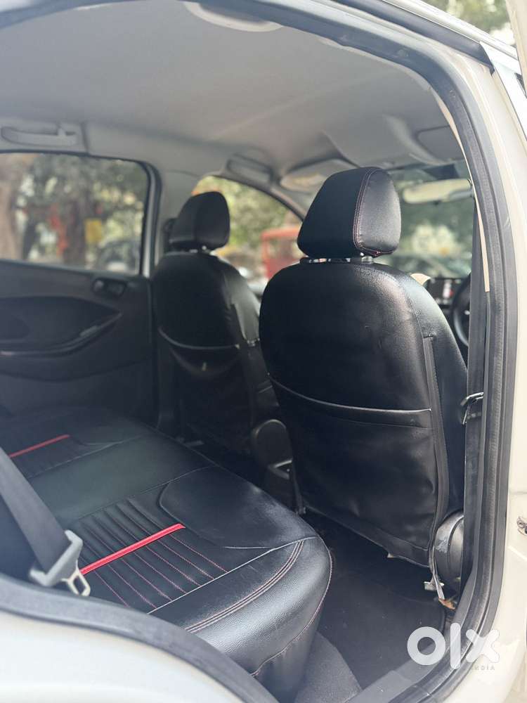 Ford Figo 2012-2015 Petrol Titanium, 2019, Petrol