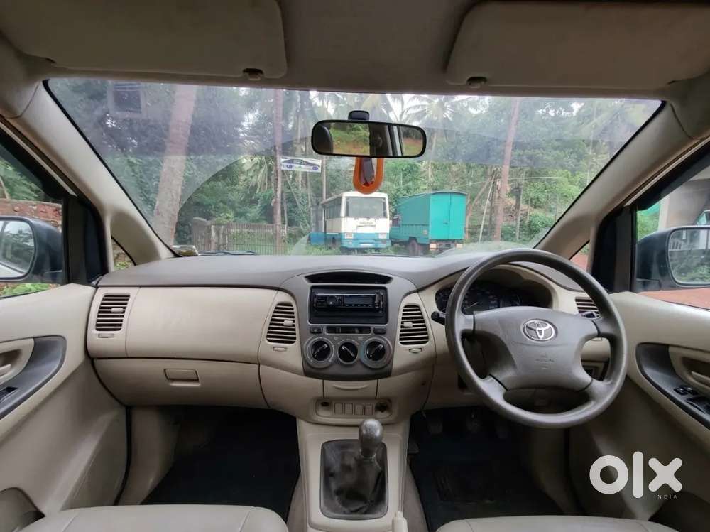 Toyota Innova 2.5 G,8 Seater,excellent Condition