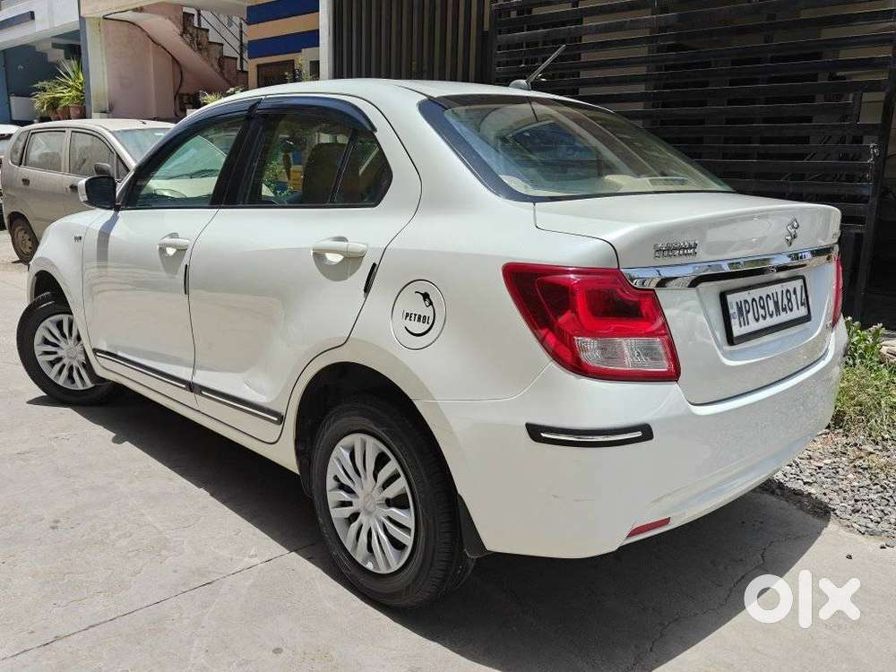 Maruti Suzuki Swift Dzire 1.2 Vxi Bsiv, 2017, Petrol