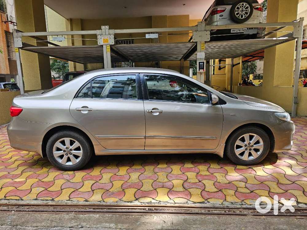 Toyota Corolla Altis G 2013 Petrol Version