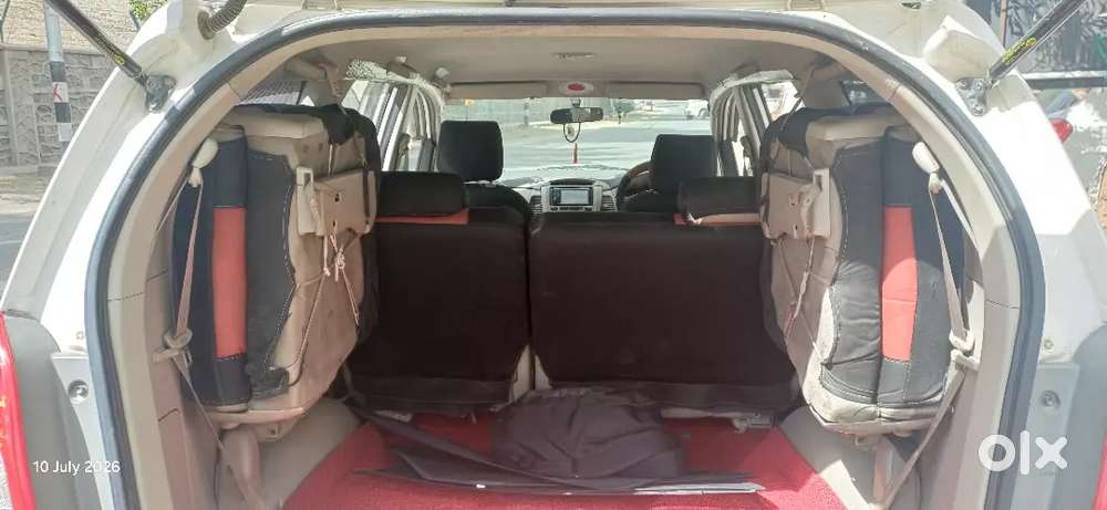 Toyota Innova 2.5 G 2012