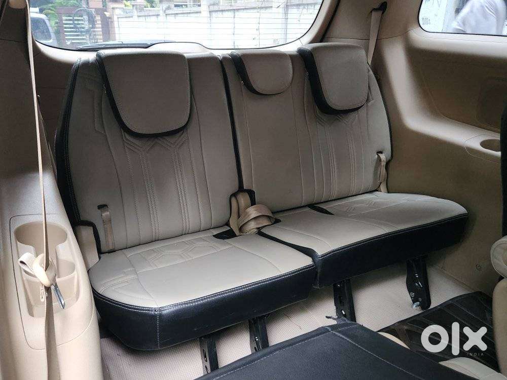 Kia Carnival Premium, 2020, Diesel