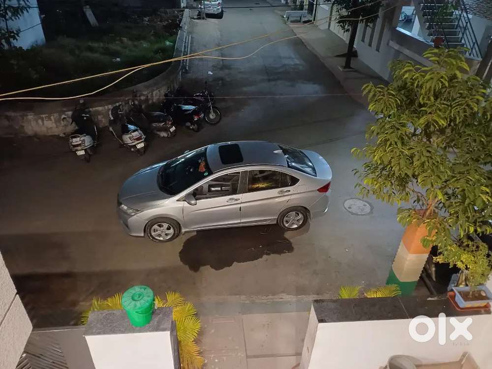 Top Model With 100% All Functions Workcity 2015 Diesel Well Maintained