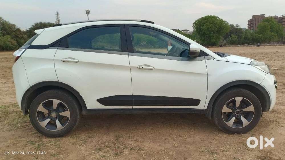 Tata Nexon Xz Plus (hs), 2017, Diesel