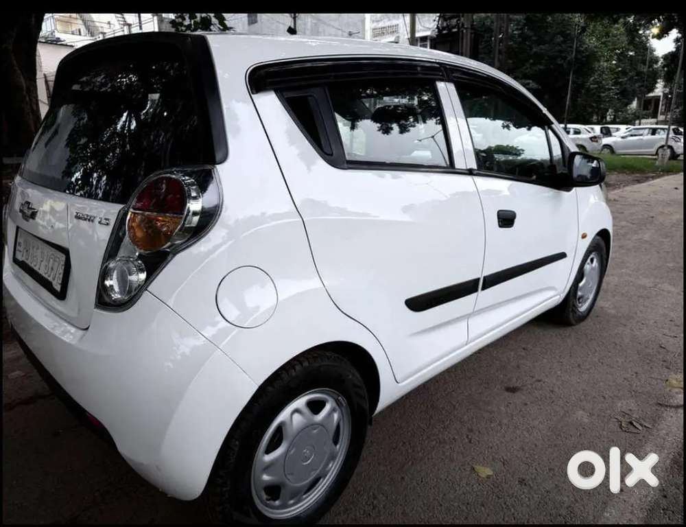Chevrolet Beat Lt Petrol 2012