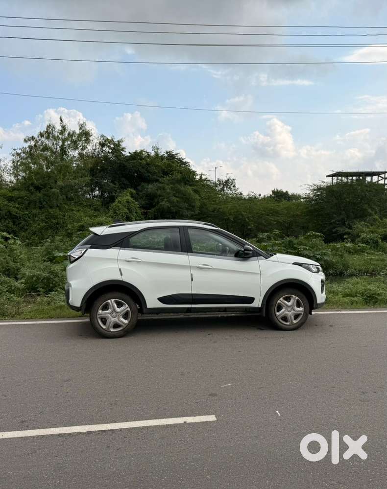 Tata Nexon Petrol 2022